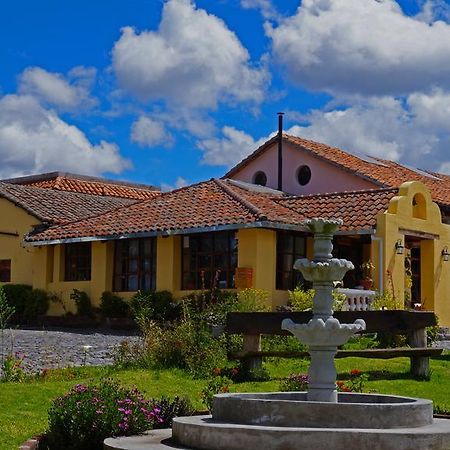 Готель La Quinta Colorada Lasso Екстер'єр фото