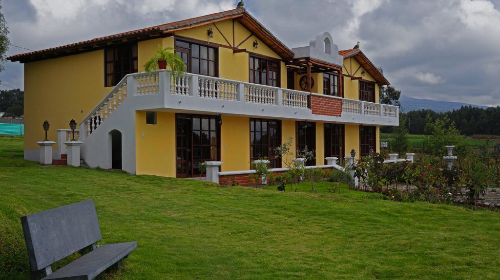 Готель La Quinta Colorada Lasso Екстер'єр фото